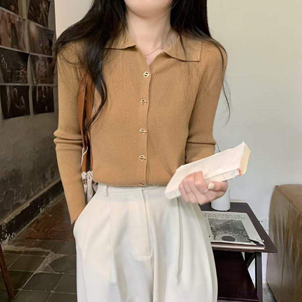 Khaki cardigan - sleeve and hem detail