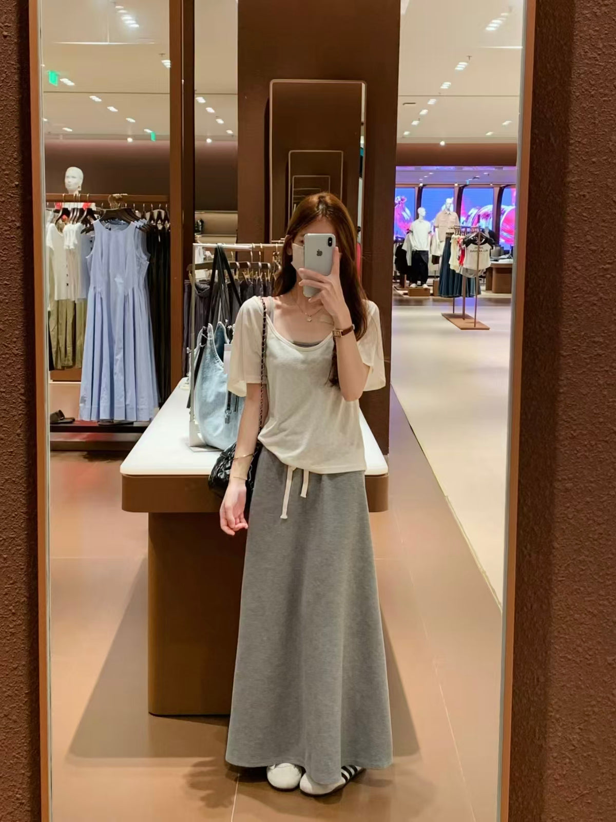 Mirror selfie - full 3-piece outfit look, cream top and grey A-line skirt